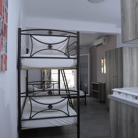 Villa Alexandra Vrasná Esterno foto
