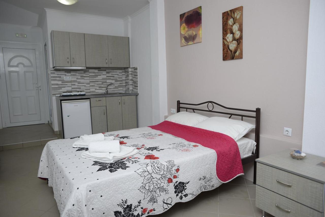 Villa Alexandra Vrasná Esterno foto